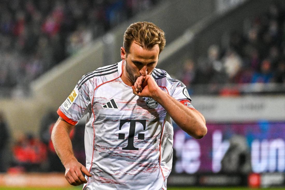 法尔克：拜仁计划2月份与凯恩谈续约，球员持开放态度