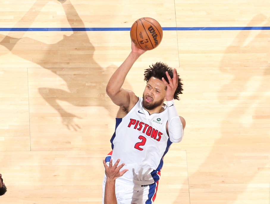 乐竞体育-东部第一轰然倒地！坎宁安30+8+8难救主，奇才掀翻活塞欢迎浓眉哥