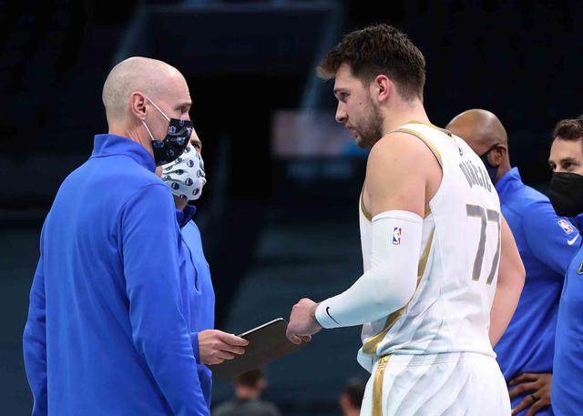 乐竞体育-卢卡魔法再现！东契奇神奇绝杀 连詹皇都不淡定了